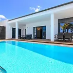Vila Playas Blanca Pool Private