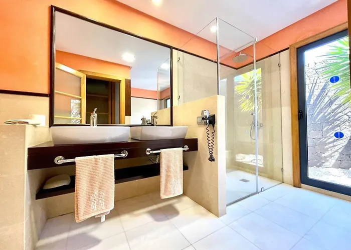 Playas Blanca Pool Private 普拉亚布兰卡